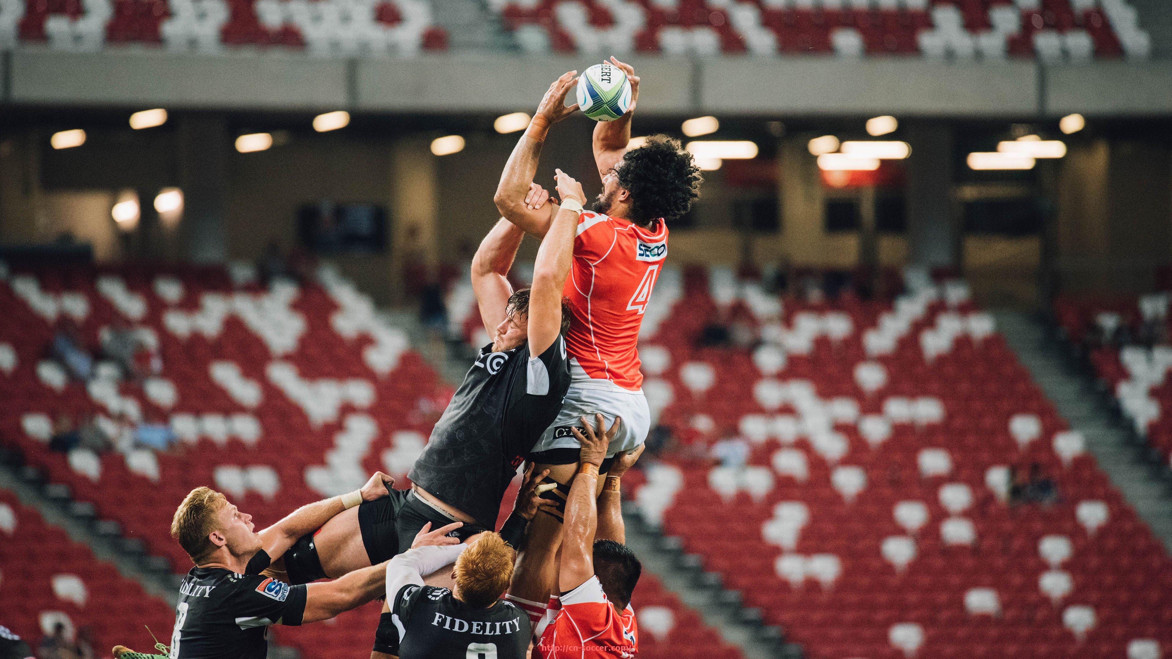 足球直播-星驰健身器材按摩仪产品评测及体育恢复训练应用