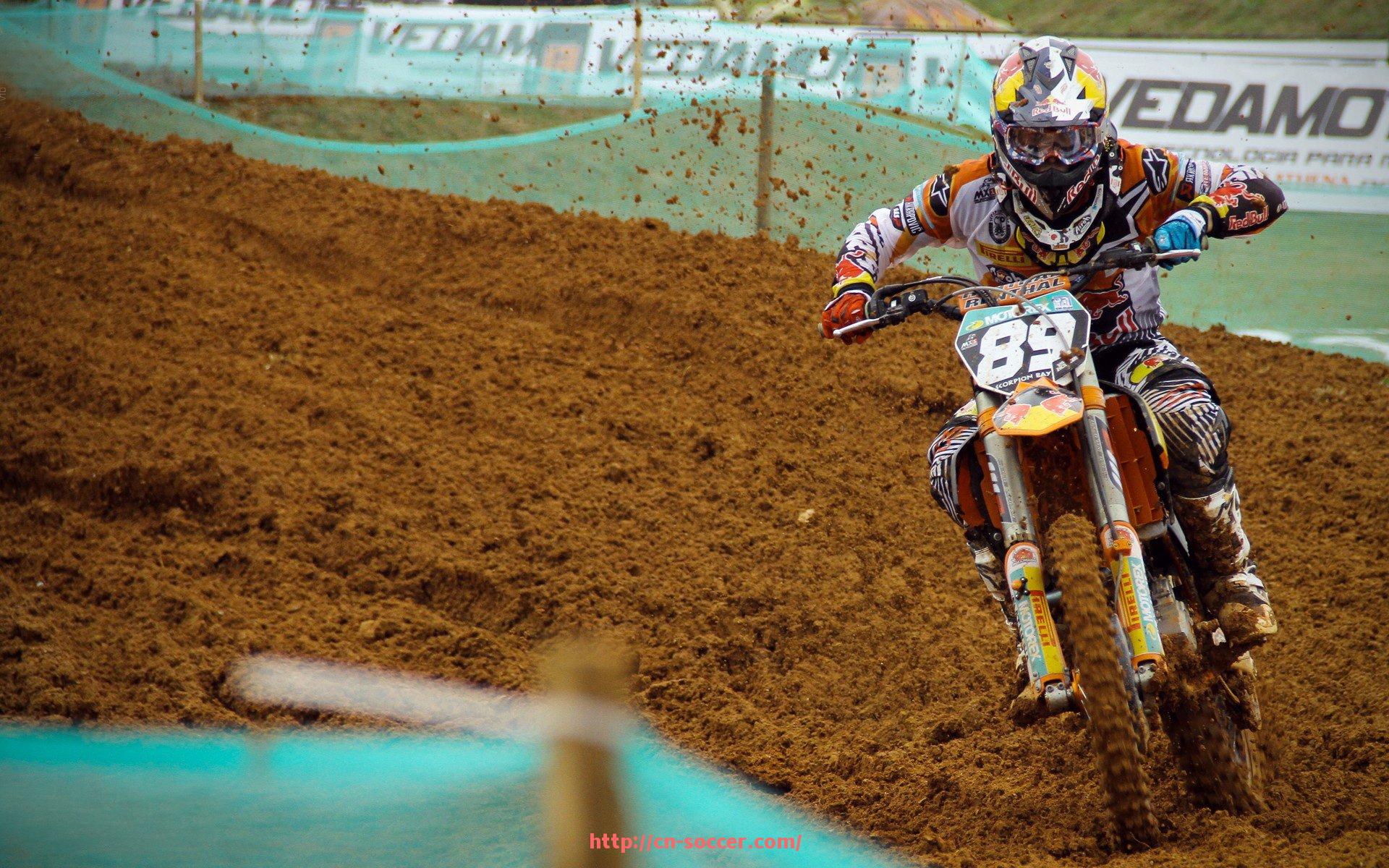 足球直播-辽宁男篮CBA球员总人数变化与阵容调整趋势